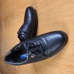 Easy Spirit Motion Black Leather Oxfords, Sz 7 New w/flaw